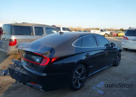 2021 Hyundai Sonata Sel Plus from USA, damaged, VIN 5NPEJ4J2XMH132699